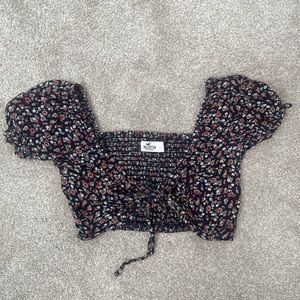 NEW Hollister crop top